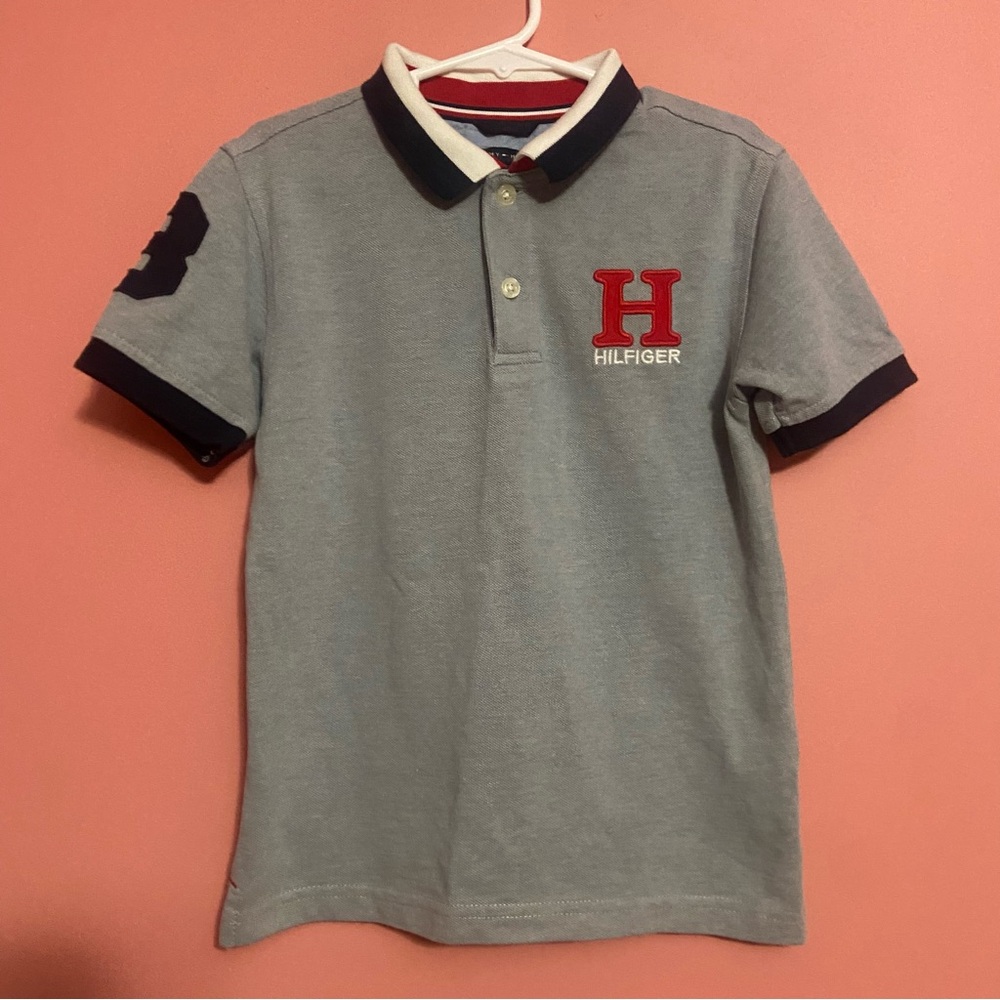 Tommy Hilfiger Kids Gray Polo with Red Logo